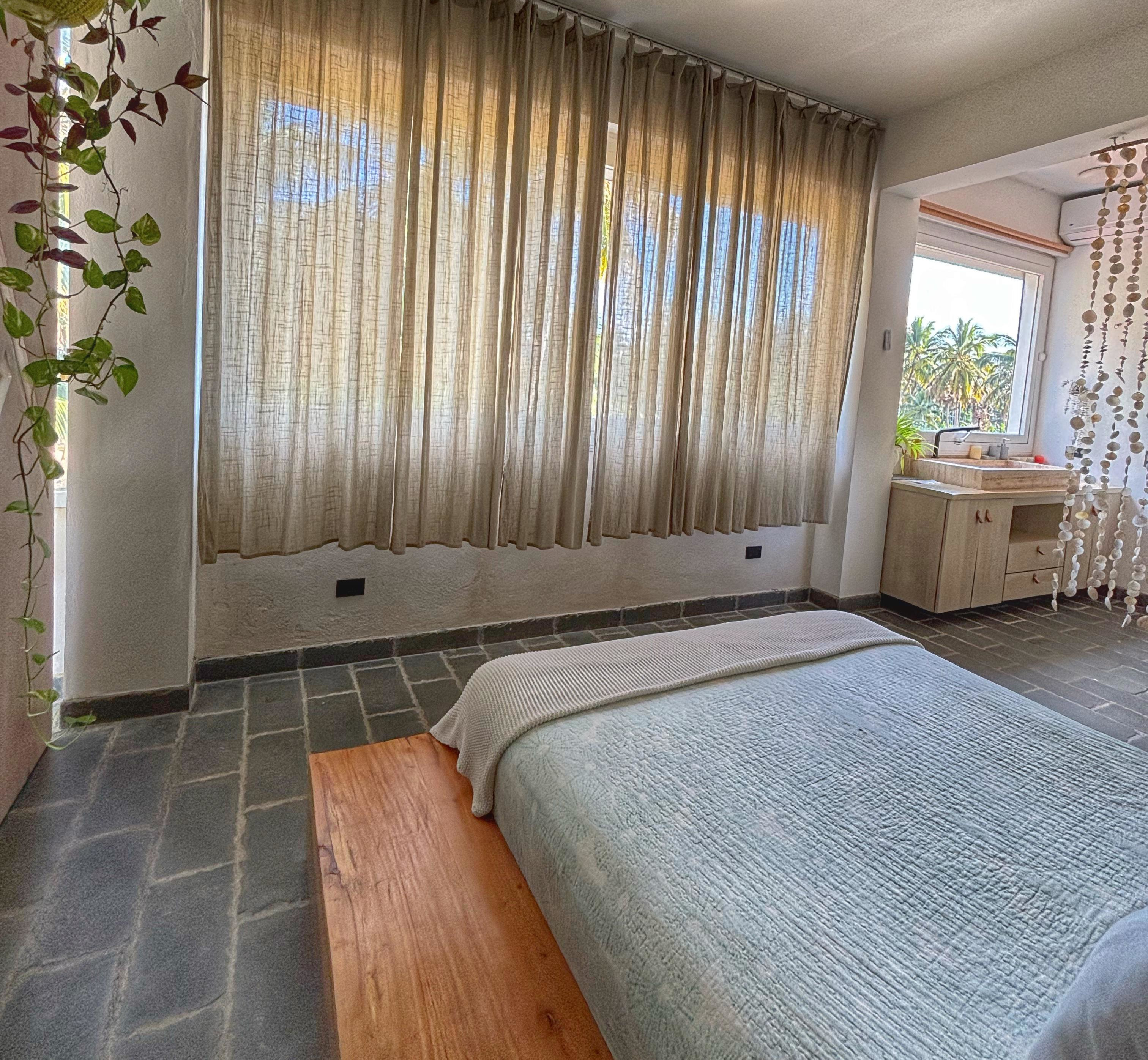 [background image] image of the Penthouse.